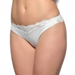 String 15 910 Poirier