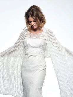 Poirier Gebreide Stola Ivoor S 168 Zilver Pailletten