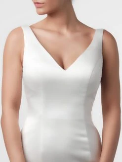 Perfect Cleavage Tape Poirier -Poirier f 02 000 sta 04 004 04 770x1024 1